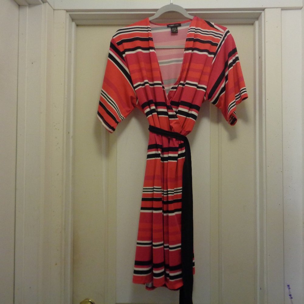 DESIGNER ROBERT LOUIS STRIPES DRESS M - Picture 2 of 5